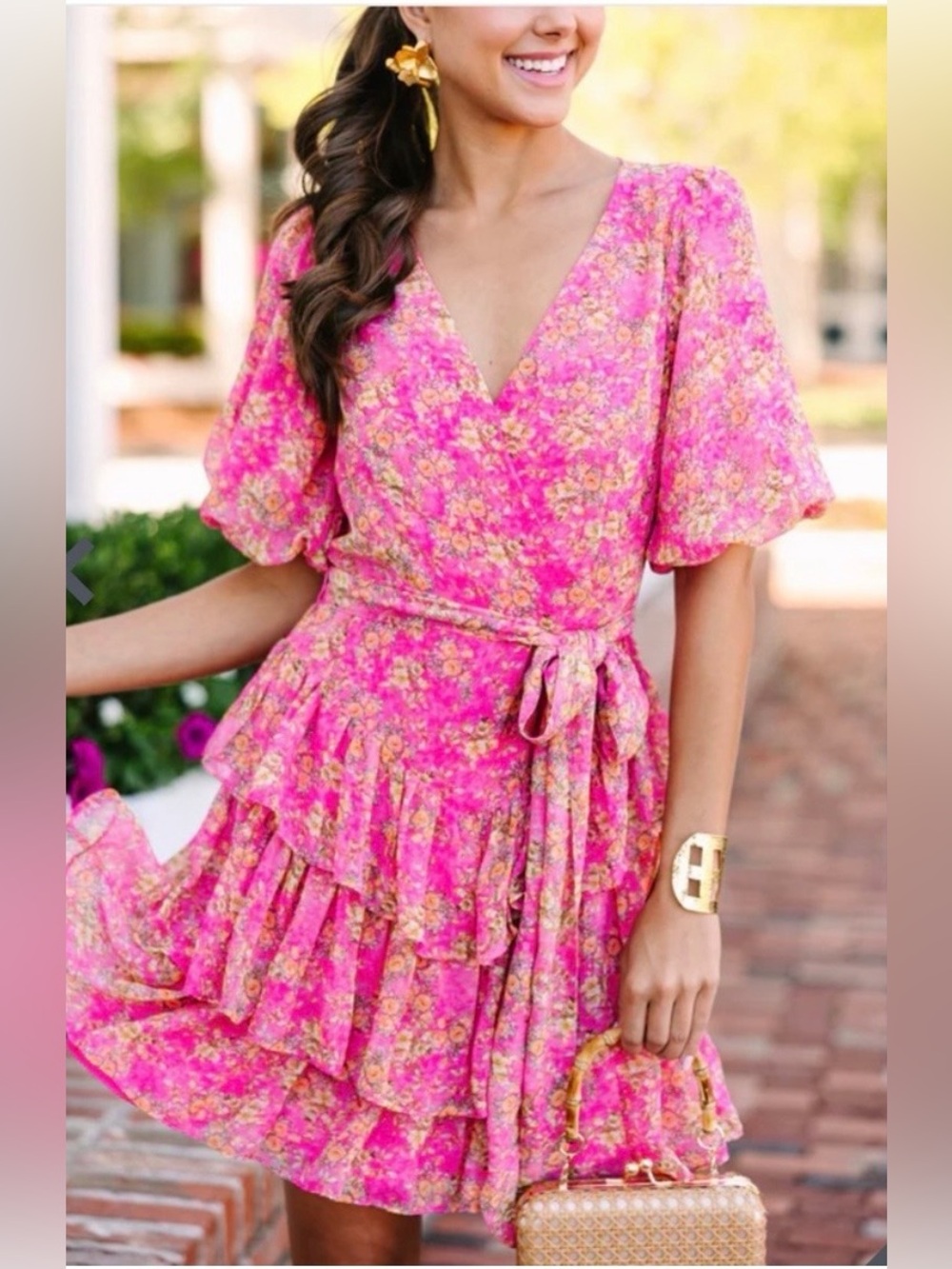 Fate -Pink Floral Tiered Ruffle
Mini Dress V-Neck Puff Sleeve
Tie Waist